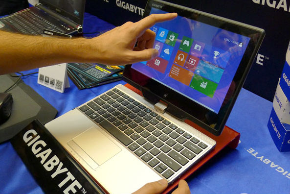 Ноутбук Gigabyte U2142.