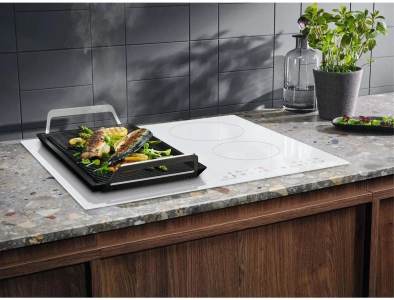 ������������ �������� ����������� Electrolux LIV63431BW