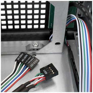 ������ ��������� ExeGate Pro 2U660-HS06 (RM 19", �=2U, �=660, ��� ��, 6xHotSwap, USB)