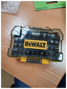 �������� � ������� ��� Dewalt DT 7969