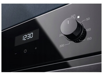 ������������ ������� ���� Electrolux EOF5C50BZ