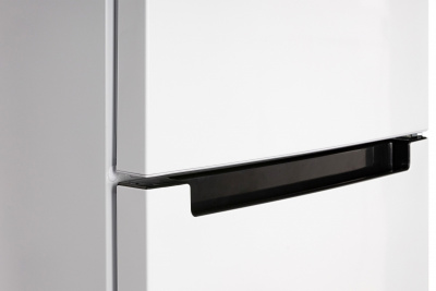 ���� �������� ����������� Nordfrost NRB 124 W white ��������-�������� ������������