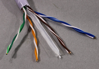 ������ ������� ExeGate (EX281813RUS) UTP4-C6-CU-S23-IN-PVC-GY-305 UTP, 305 �