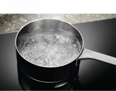 ������������ �������� ����������� Electrolux LIV63431BK black