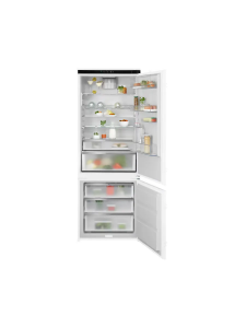 ������������ ����������� Electrolux GreenZone 700 MaxiSpace KNP7TE75S �����