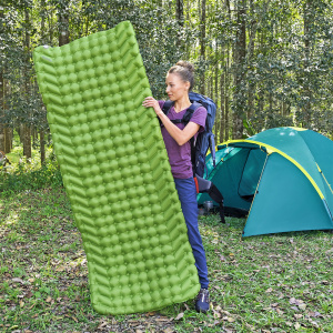 ������ ������������� Bestway AdventuRest Insulated Queen, 203x142x15 ��