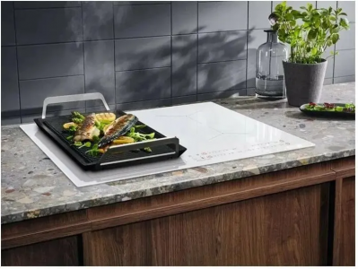 ������������ �������� ����������� Electrolux EIV63440BS silver