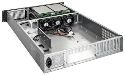 ������ ��������� ExeGate Pro 2U660-HS06 (RM 19", �=2U, �=660, ��� ��, 6xHotSwap, USB)